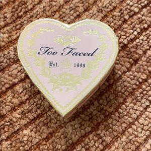 Too Faced Sweethearts Blush in Candy Glow!